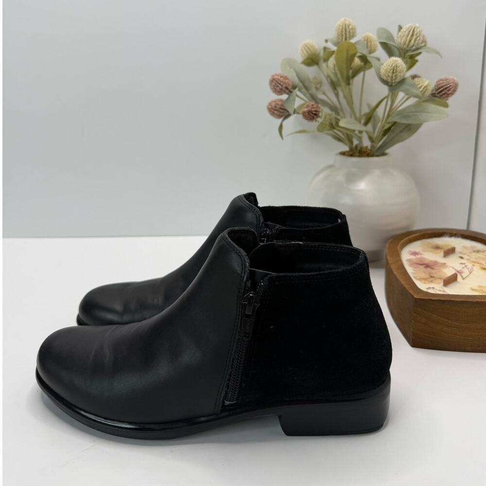 Naot Helm Leather/Suede Chunky Heel Bootie Black Women's 6/EU37 Tried On